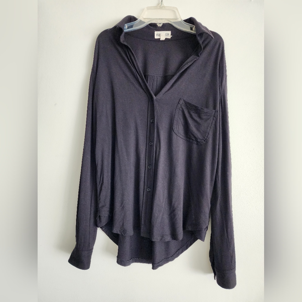 $4 If Bundled | MALIBU BUM | Black Button-Up Shirt | Medium